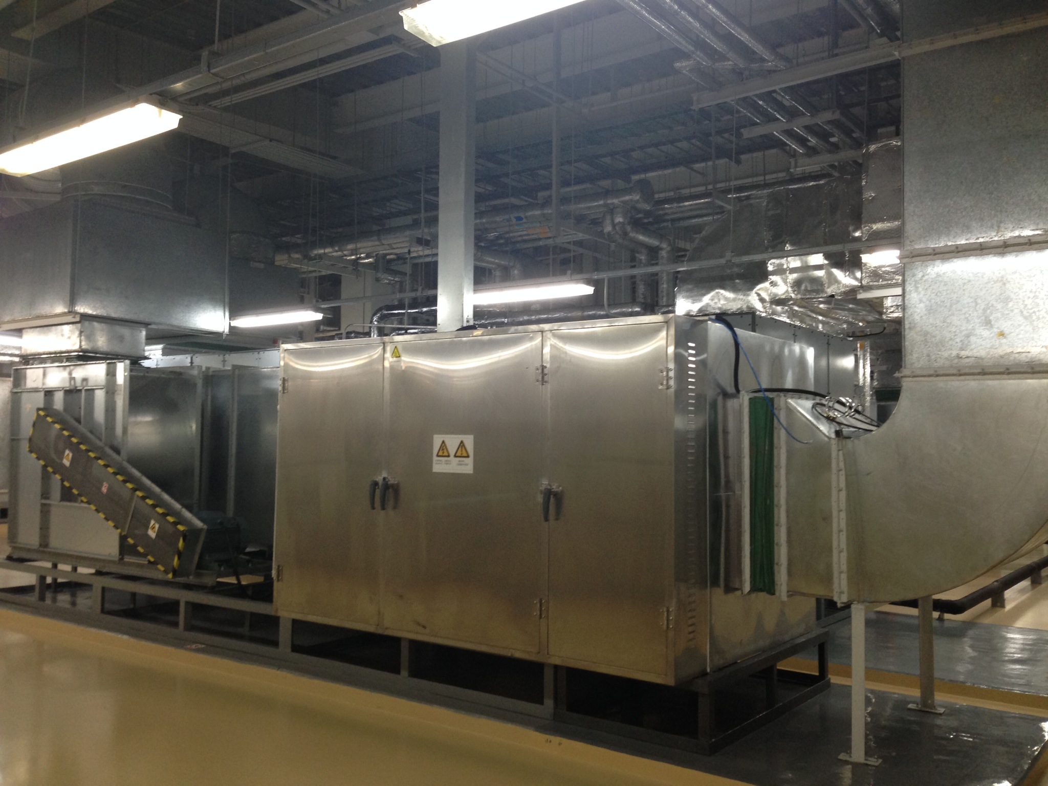 UV光（guāng）解+活性炭吸附一體機